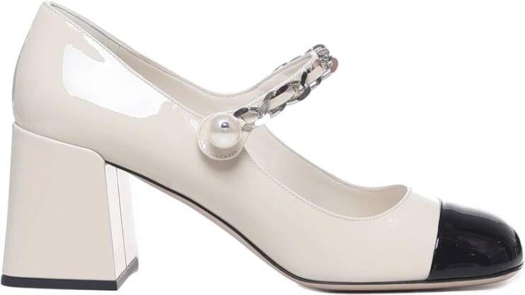 Miu Schoenen met metalen ketting en kunstparel White Dames