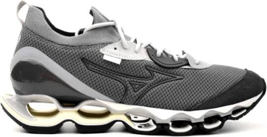 Mizuno Geperforeerde Leren en Stoffen Sneakers Gray Heren