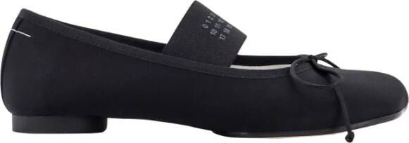 MM6 Maison Margiela Zwarte ballerina's met iconische Tabi-teen Black Dames