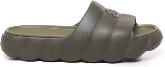 Moncler Groene Slide Sandalen met Duvet Decoratie Green Heren