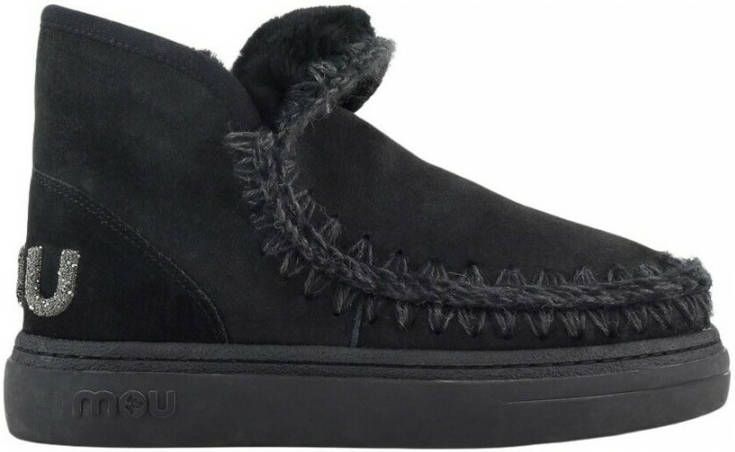 Mou Zwarte platte schoenen met ronde neus en ruwe wollen stiksels Black Dames