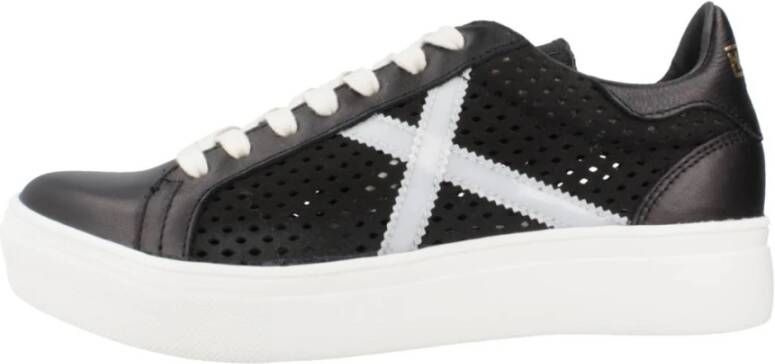 Munich Stijlvolle Sneakers voor Moderne Vrouwen Black Dames