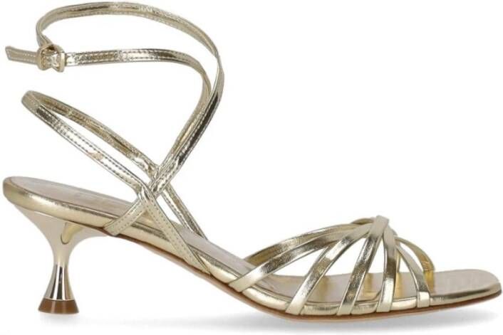 Ncub Sandalen MAMY PLATIN SANDALE MIT ABSATZ in champagne kleuren