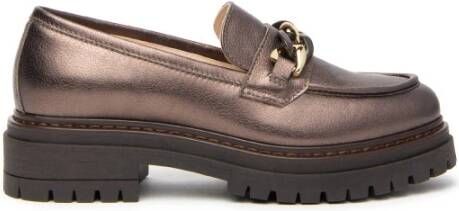 Nerogiardini Leren Loafers met Metalen Ketting Accessoire Brown Dames