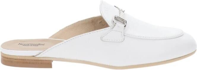 Nerogiardini Leren Sabot voor Stijl en Comfort White Dames