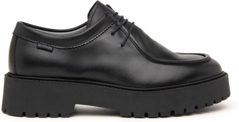 Nerogiardini Zwarte platte schoenen Paraboot stijl Black Dames