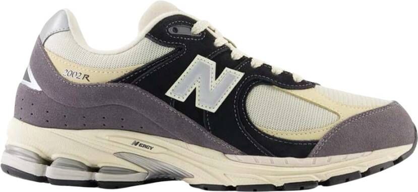 New Balance M2002Rsh Stijlvolle Sneakers Beige Dames