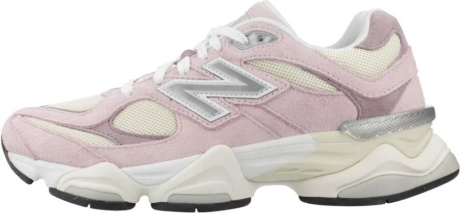 New Balance Casual Sneakers in Zwart en Wit Pink Dames