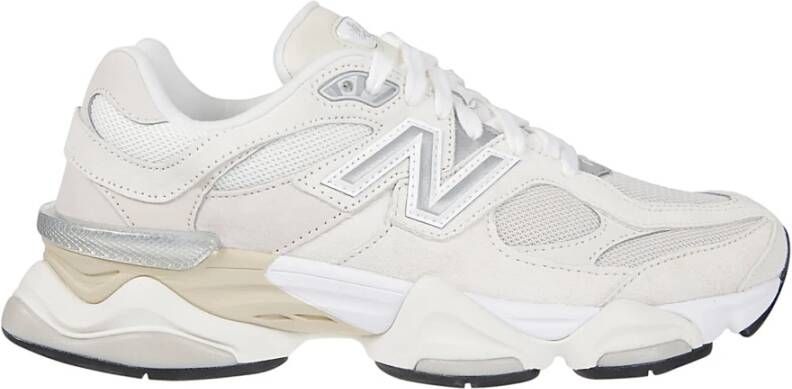 New Balance Klassieke Sneakers voor Dagelijks Gebruik Beige Dames