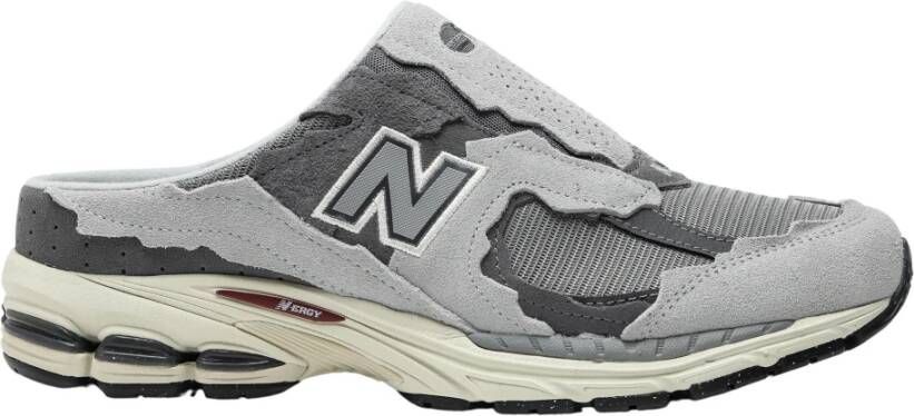 New Balance Lage Sneaker Muilezel 2002 Gray Heren