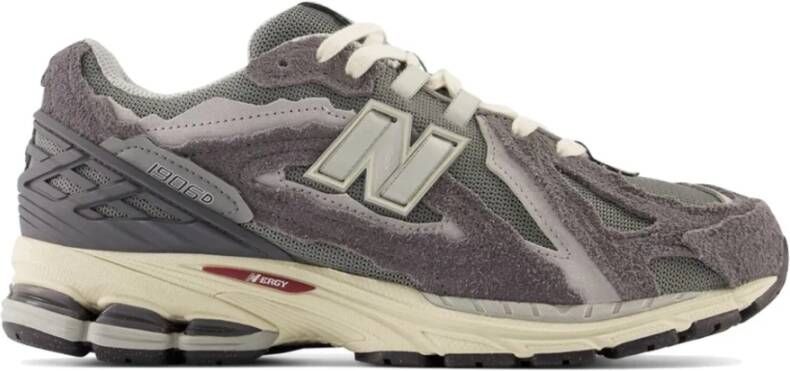 New Balance Groene Leren Sneakers van Premium Kwaliteit Groen