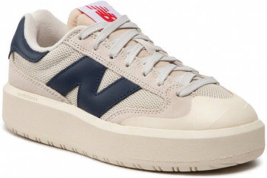 New Balance Sneakers Beige Dames