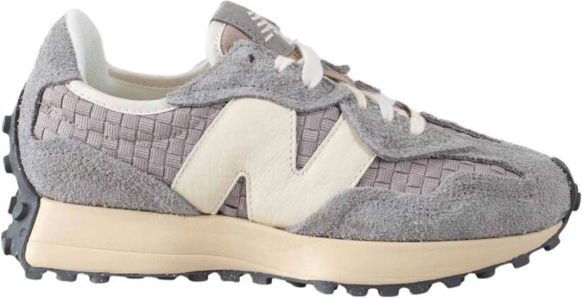 New Balance Sneakers met retrostijl en moderne functionaliteit Gray Dames