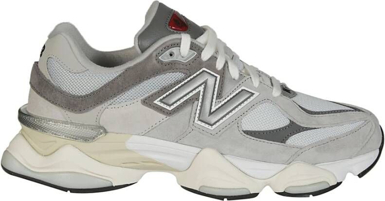 New Balance Innovatieve 9060 Sneakers met Suede Accents Multicolor