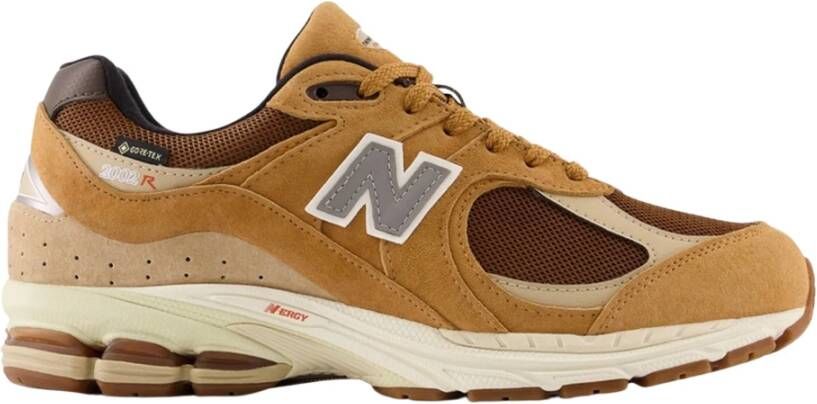 New Balance M2002Rxg Gore-Tex Sneakers in `Tobacco Incense` Bruin Heren