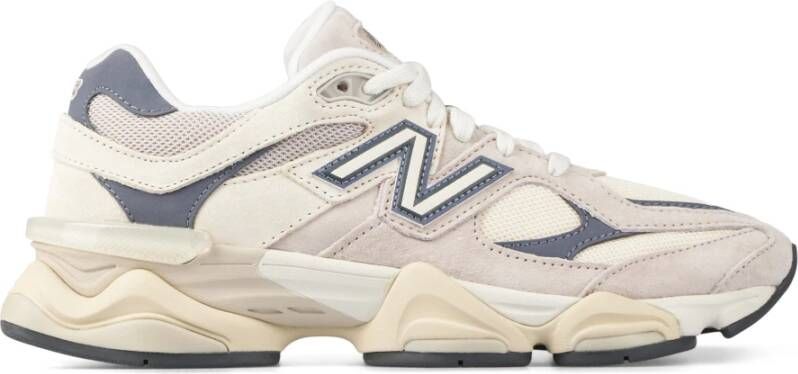 New Balance Stijlvolle Sneakers voor Actieve Levensstijl Beige Heren