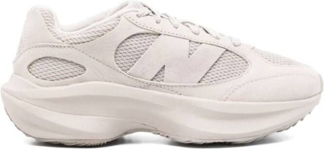 New Balance Stijlvolle Sneakers voor Mannen en Vrouwen Beige Dames