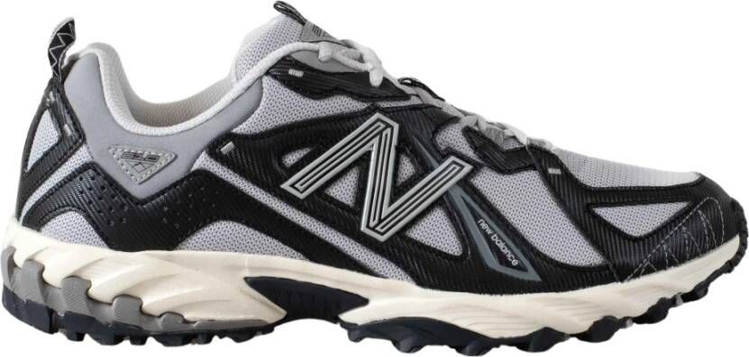 New Balance Trailstijl Sneakers voor Stedelijke Look Gray Heren