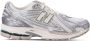 New Balance Zilveren Sneakers Mesh Design Logo Patch Gray Dames - Thumbnail 1