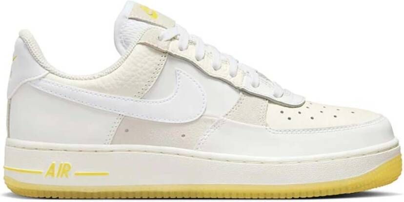 Nike Sneakers Air Force 1 '07 Low Sneakers in wit