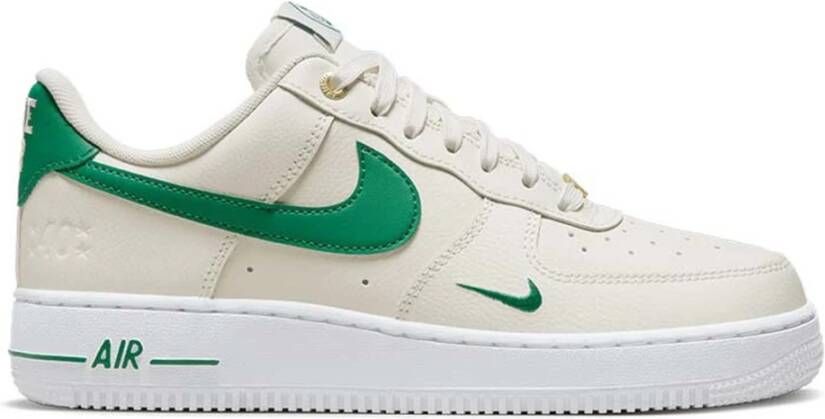 Nike Wmns Air Force 1 '07 Se Sail Malachite White Metallic Gold Schoenmaat 42 1 2 Sneakers DQ7582 101