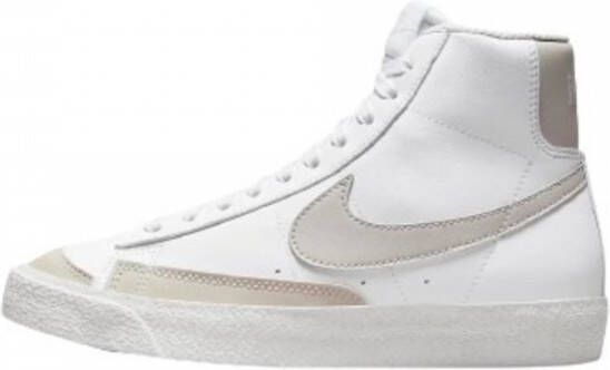 Nike Blazer Mid '77 SE Sneakers Wit Dames