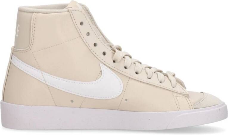 Nike Bruin Leren Hoge Sneaker Beige Dames