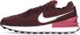 Nike Burgundy Crush Sneaker met Wafelzool Red Dames - Thumbnail 1