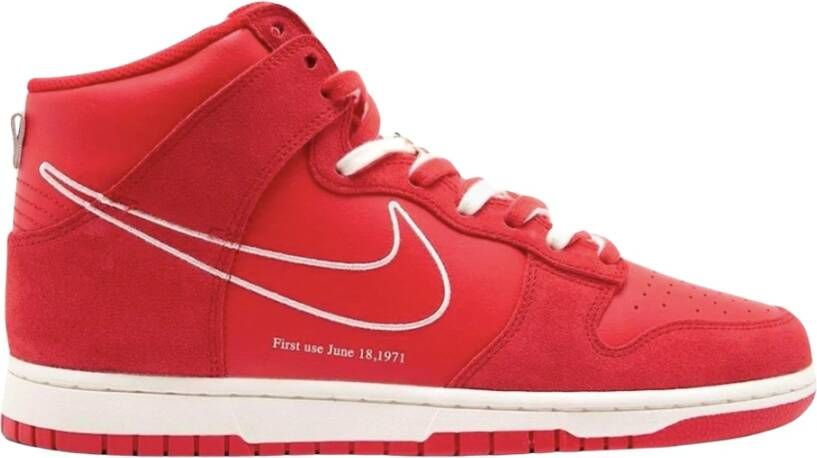 Nike First Use Red Limited Edition Sneakers Red Heren