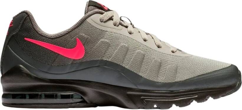 Nike Invigor Zwart Antraciet & Rood Sneakers Gray Heren