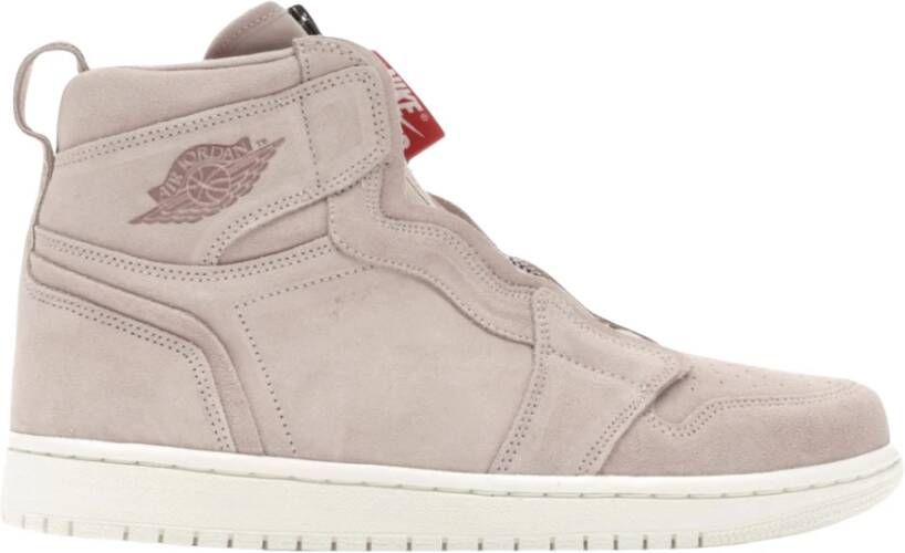 Nike Limited Edition Air Jordan 1 Retro Beige Dames