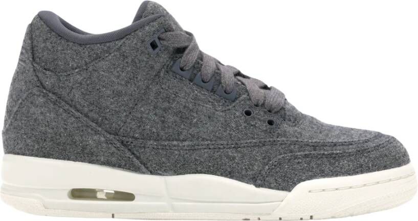 Nike Limited Edition Air Jordan 3 Retro Gray Dames