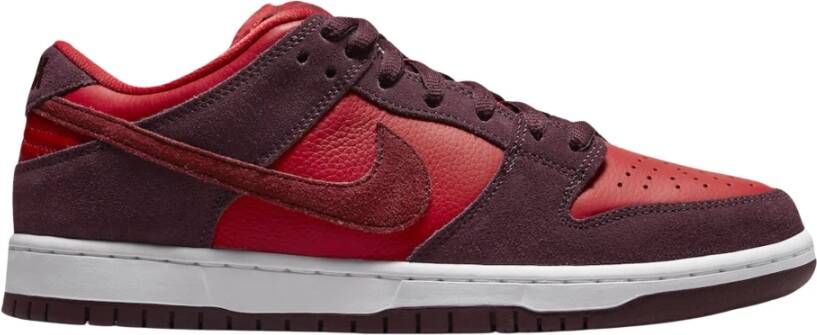 Nike Limited Edition Cherry SB Dunk Low Red Heren