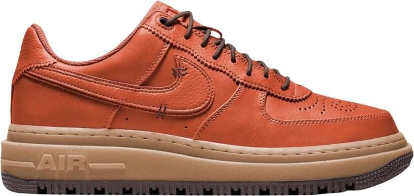 Nike Limited Edition Luxe Burnt Sunrise Sneaker Orange Heren