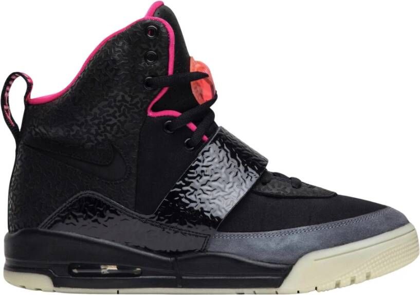 Nike Limited Edition Yeezy 1 Blink Black Heren