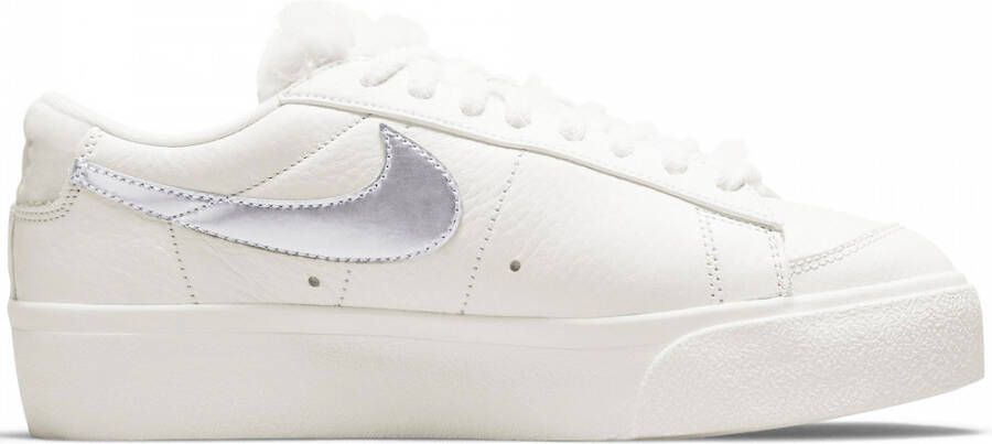 Nike Lage Platform Sneaker met Metallic Swoosh White Dames