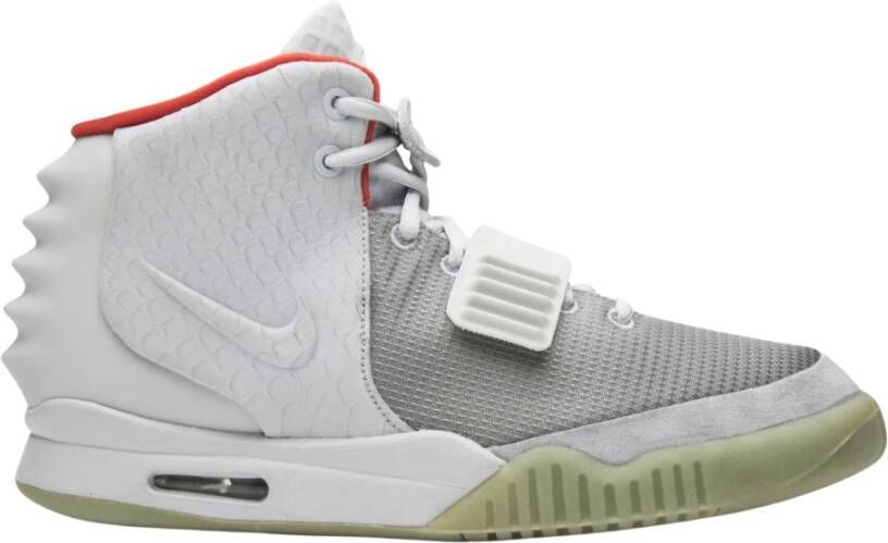 Nike Pure Platinum Limited Edition Yeezy 2 Gray Heren