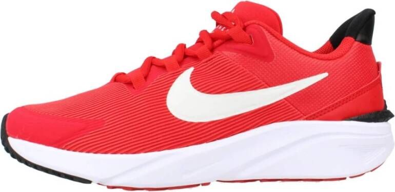 Nike Star Runner 4 hardloopschoenen voor kids (straat) Rood