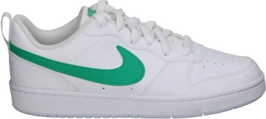 Nike Stijlvolle Sportschoenen voor Jongvolwassenen White Dames