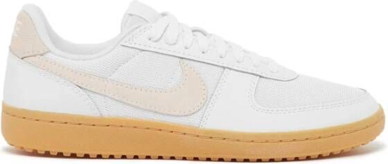 Nike Witte Field General 82 Sneakers White Heren