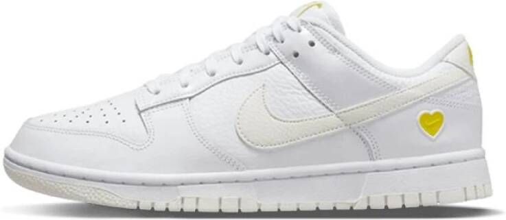 Nike Yellow Heart Dunk Low Wit Dames