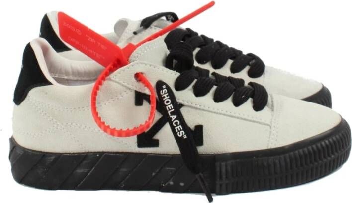 Off White Nieuwe Arrow Low Vulcanized Sneakers Beige Dames