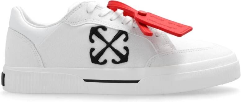 Off White Canvas Vulcanized Sneakers met Arrow Motif White Dames