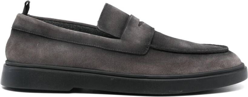 Officine Creative Suède Loafers met Rubberen Zool Gray Heren