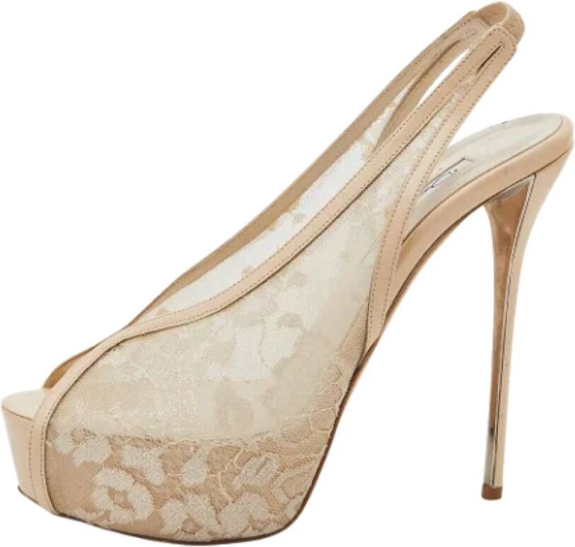 Oscar De La Renta Pre-owned Leather heels Beige Dames