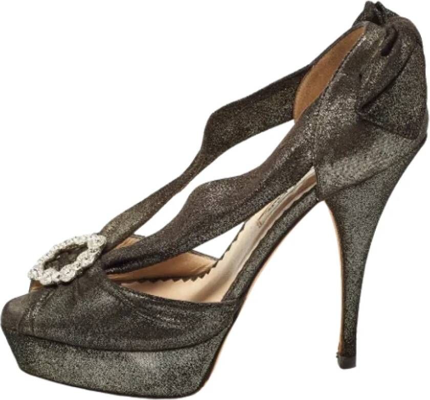 Oscar De La Renta Pre-owned Suede heels Gray Dames