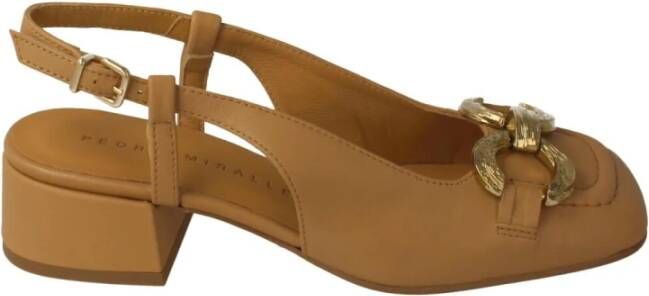 Pedro Miralles Beige Leren Pumps met Gouden Accent Beige Dames