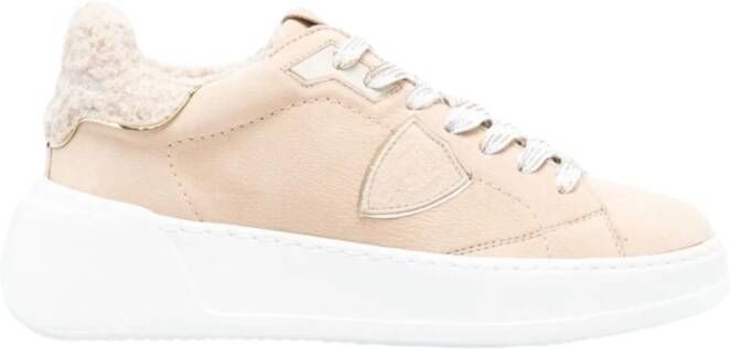 Philippe Model Beige Sneakers met Faux-Shearling Trim Beige Dames