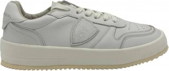 Philippe Model Lage Snit Leren Sneakers met Geperforeerde Neus Gray Heren