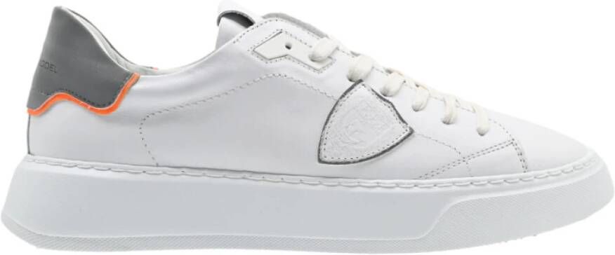 Philippe Model Lage Tempel Sneakers in Wit Zilver White Heren